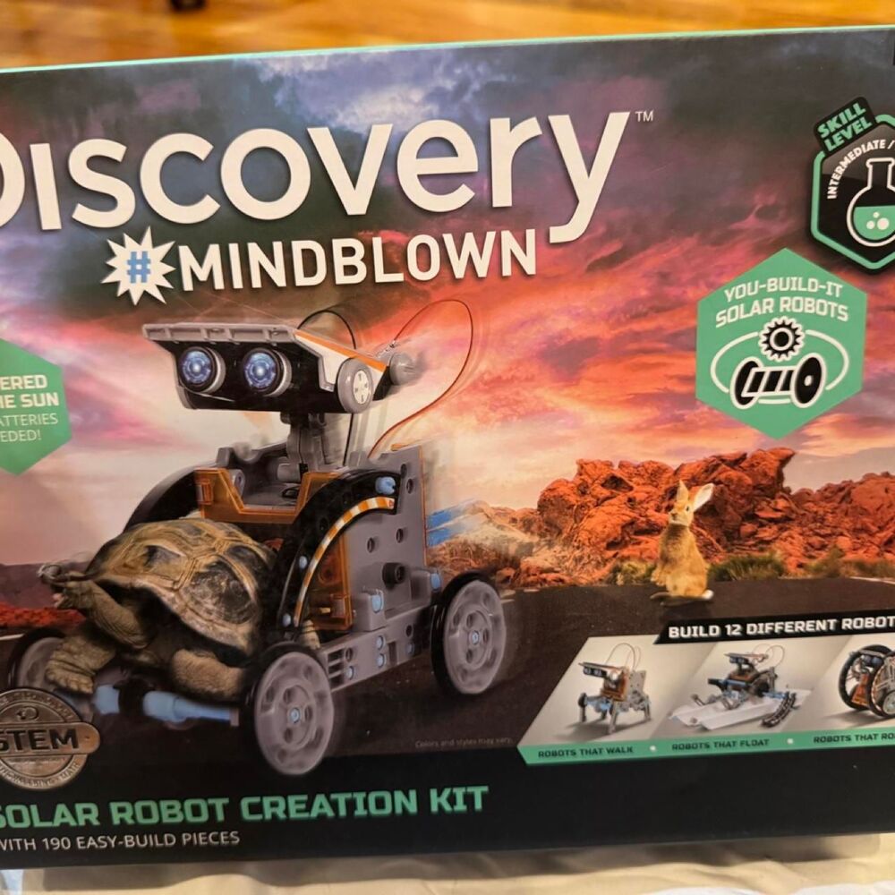New Discovery Mindblown Solar Robot Creation Kit